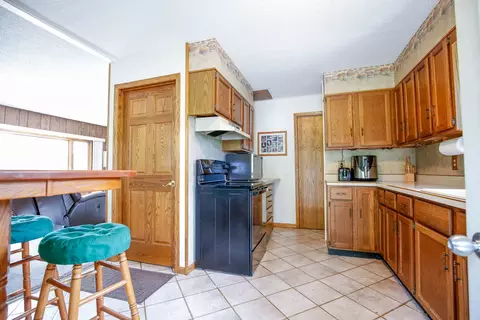 Kitchen - 1742 Wolverine Rd, Dixon, IL 61021 photo 1 of 2