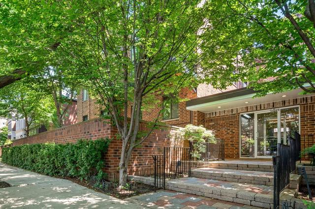 1651 N Dayton St #304, Chicago, IL 60614