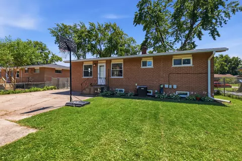 322 E Alden Dr, Addison, IL 60101 photo 19
