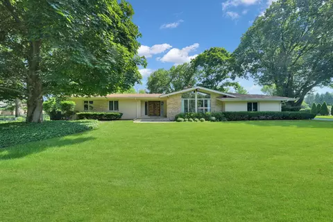 22 W333 Glen Park Rd, Glen Ellyn, IL 60137