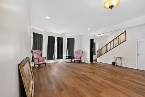 Living - 107 4th Ave, Joliet, IL 60433 photo 3 of 6