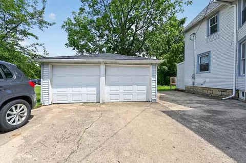 Exterior - 107 4th Ave, Joliet, IL 60433 photo 3 of 7