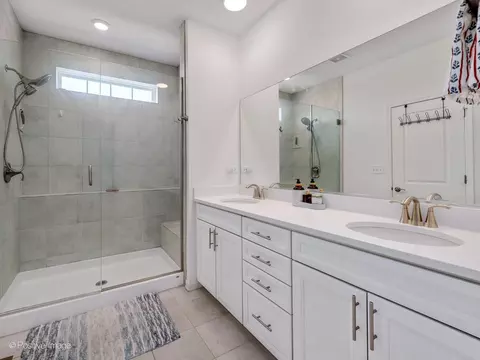2939 Reflection Dr, Naperville, IL 60564 photo 17