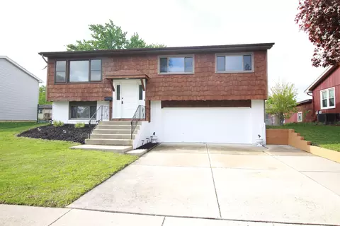 7523 Nottingham Dr, Tinley Park, IL 60477