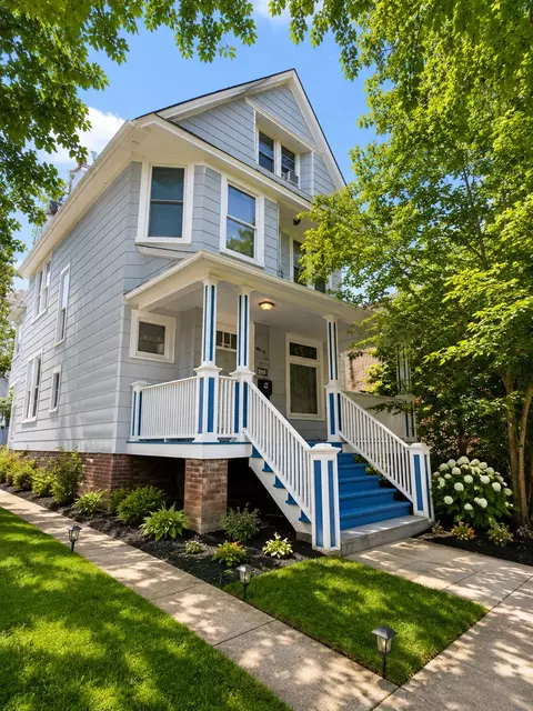 2108 Wesley Ave, Evanston, IL 60201