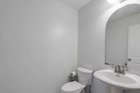 Bath - Undisclosed, Normal, IL 61761 photo 1 of 4