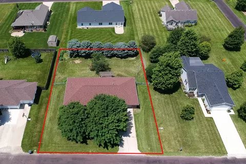 View/Area - 404 Sunset Dr, Colfax, IL 61728 photo 1 of 3