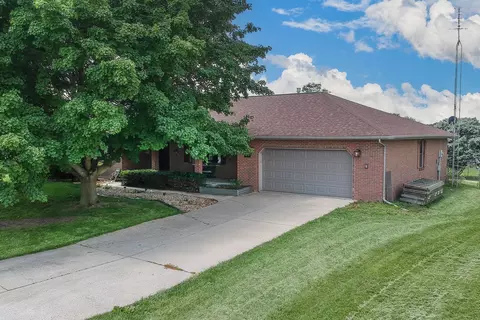 Other - 404 Sunset Dr, Colfax, IL 61728 photo 2 of 8