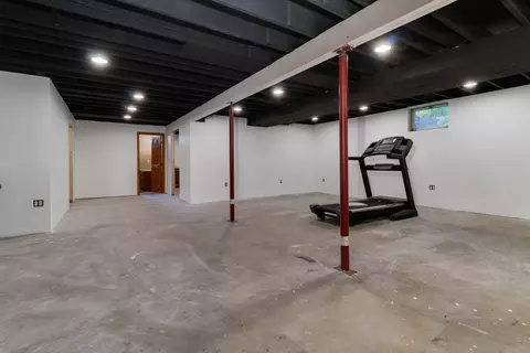 Other - 404 Sunset Dr, Colfax, IL 61728 photo 6 of 8