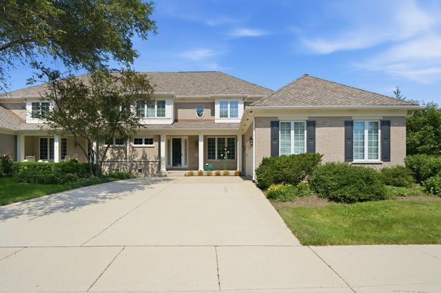 2004 Claridge Ct, Northbrook, IL 60062
