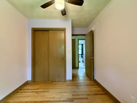 Bedroom - 3036 Tower Rd, Clinton, IA 52732 photo 4 of 4