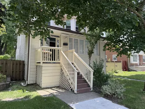 209 S 19th Ave, Maywood, IL 60153