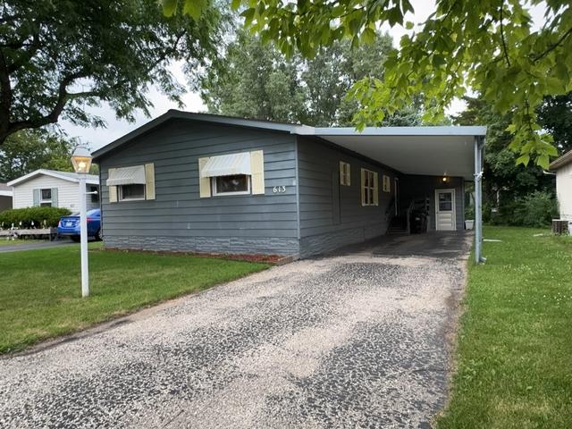 613 Terrace Dr, Crystal Lake, IL 60014