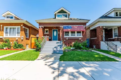 5933 S Sacramento Ave, Chicago, IL 60629