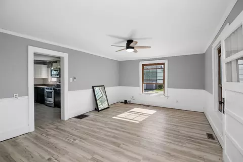 650 E 2200 North Rd, Danforth, IL 60930 photo 6