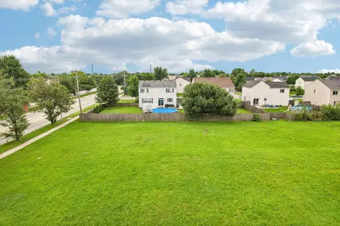 2301 S Drauden Rd, Plainfield, IL 60586 photo 4