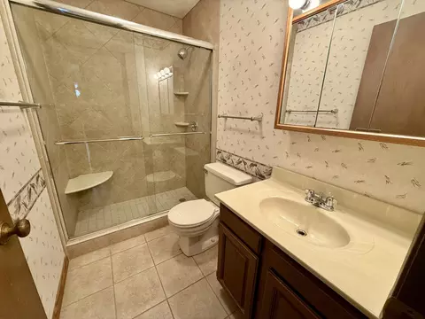 Bath - 3109 4th St #0, Moline, IL 61265 photo 1 of 1