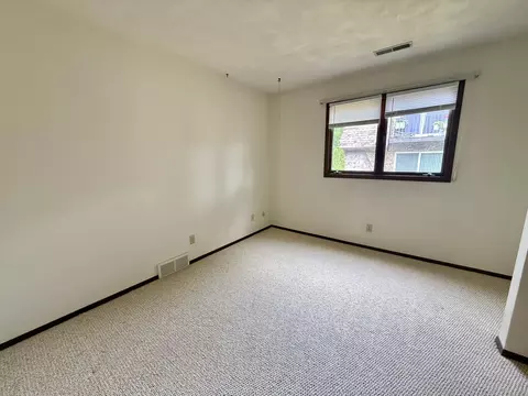 Bedroom - 3109 4th St #0, Moline, IL 61265 photo 2 of 3