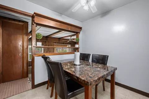1406 15th St, Silvis, IL 61282 photo 10