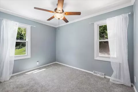 116 Valley Dr, Oakwood Hills, IL 60013 photo 15