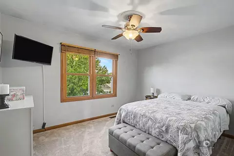 Bedroom - 1904 Brighton Ln, Plainfield, IL 60586 photo 2 of 4