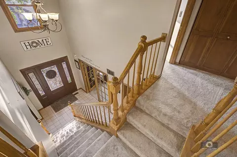 Entry Way - 1904 Brighton Ln, Plainfield, IL 60586 photo 4 of 5