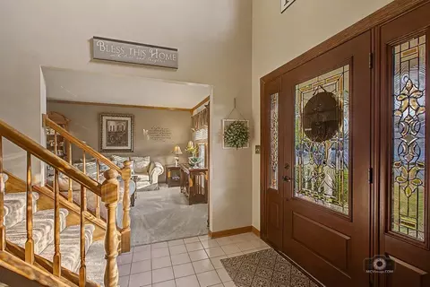 Entry Way - 1904 Brighton Ln, Plainfield, IL 60586 photo 1 of 5