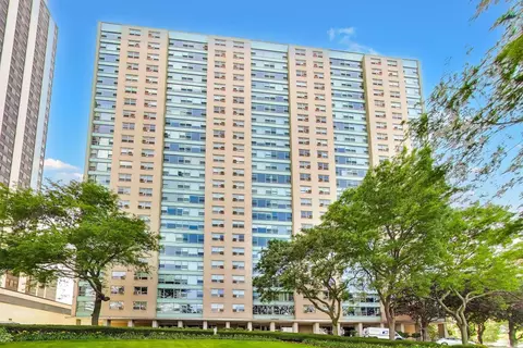 3180 N Lake Shore Dr #4G, Chicago, IL 60657