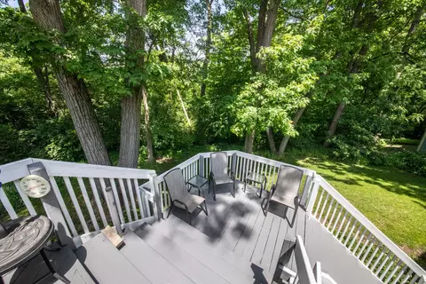 772 Red Oak Dr, Bartlett, IL 60103 photo 6