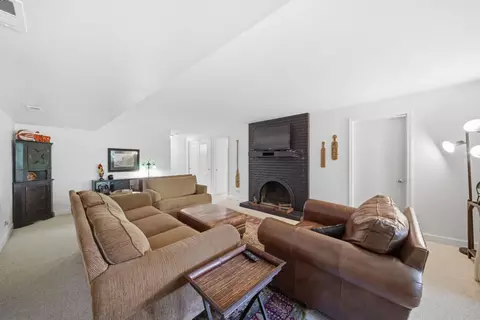 1483 Pebblestone Cv, Wheaton, IL 60189 photo 20