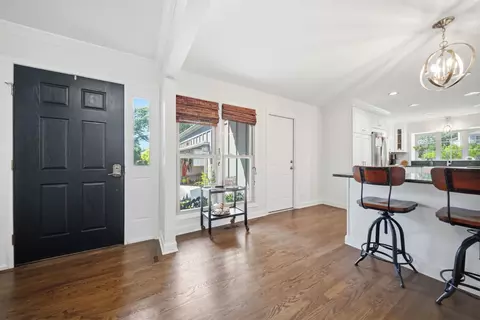 1483 Pebblestone Cv, Wheaton, IL 60189 photo 4
