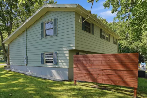 1104 Elm Pl, Dixon, IL 61021 photo 5