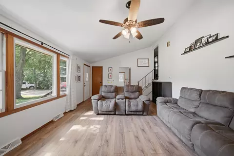 1104 Elm Pl, Dixon, IL 61021 photo 10