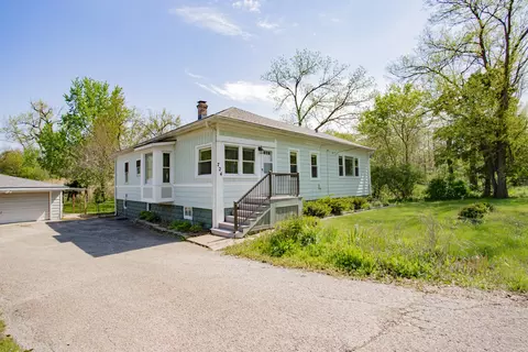 22 W724 Saint Charles Rd, Glen Ellyn, IL 60137