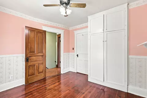 Bedroom - 1810 15 St, Moline, IL 61265 photo 5 of 7