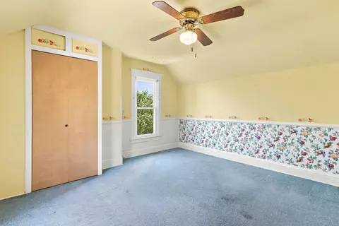Bedroom - 1810 15 St, Moline, IL 61265 photo 6 of 7
