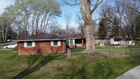 View/Area - 2775 E Riverview Dr, Kankakee, IL 60901 photo 3 of 9
