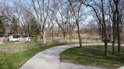 View/Area - 2775 E Riverview Dr, Kankakee, IL 60901 photo 7 of 9