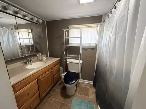 Bath - 1 E Main St, Amboy, IL 61310 photo 1 of 1