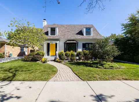 8711 Keeler Ave, Skokie, IL 60076