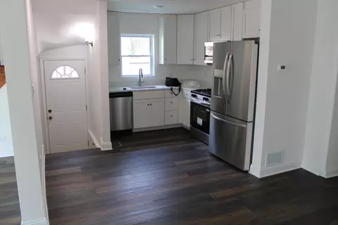 Other - 1052 W 111th Pl, Chicago, IL 60643 photo 3 of 10