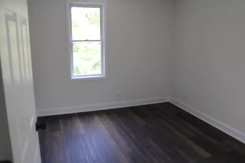Bedroom - 1052 W 111th Pl, Chicago, IL 60643 photo 2 of 5