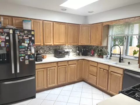 Kitchen - Undisclosed, Third Lake, IL 60030 photo 1 of 3