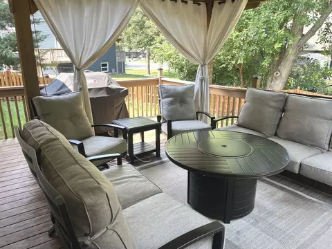 Exterior - Undisclosed, Third Lake, IL 60030 photo 3 of 11