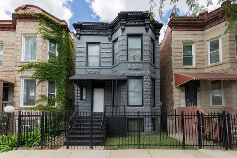 3902 W Fillmore St, Chicago, IL 60624