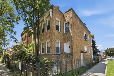 1654 N Austin Ave, Chicago, IL 60639