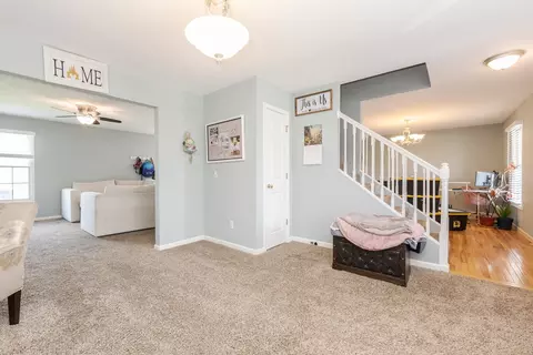 Entry Way - 1114 Drayton St, Normal, IL 61761 photo 2 of 2