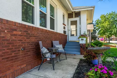Exterior - Undisclosed, Bloomington, IL 61701 photo 3 of 10