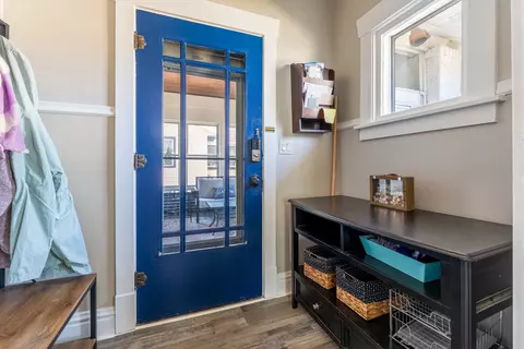Entry Way - Undisclosed, Bloomington, IL 61701 photo 2 of 2