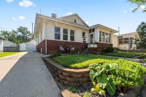 Exterior - Undisclosed, Bloomington, IL 61701 photo 2 of 10